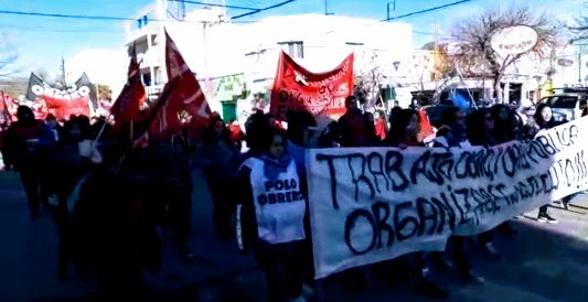 Río Negro: el Frente Piquetero movilizó en Fiske Menuco contra la criminalización de las luchas obreras