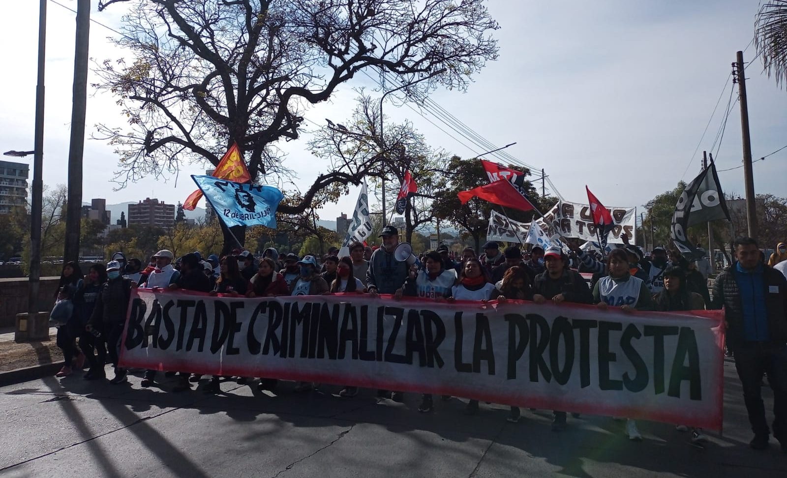 Masiva movilización en Jujuy en rechazo a la orientación represiva y antipiquetera